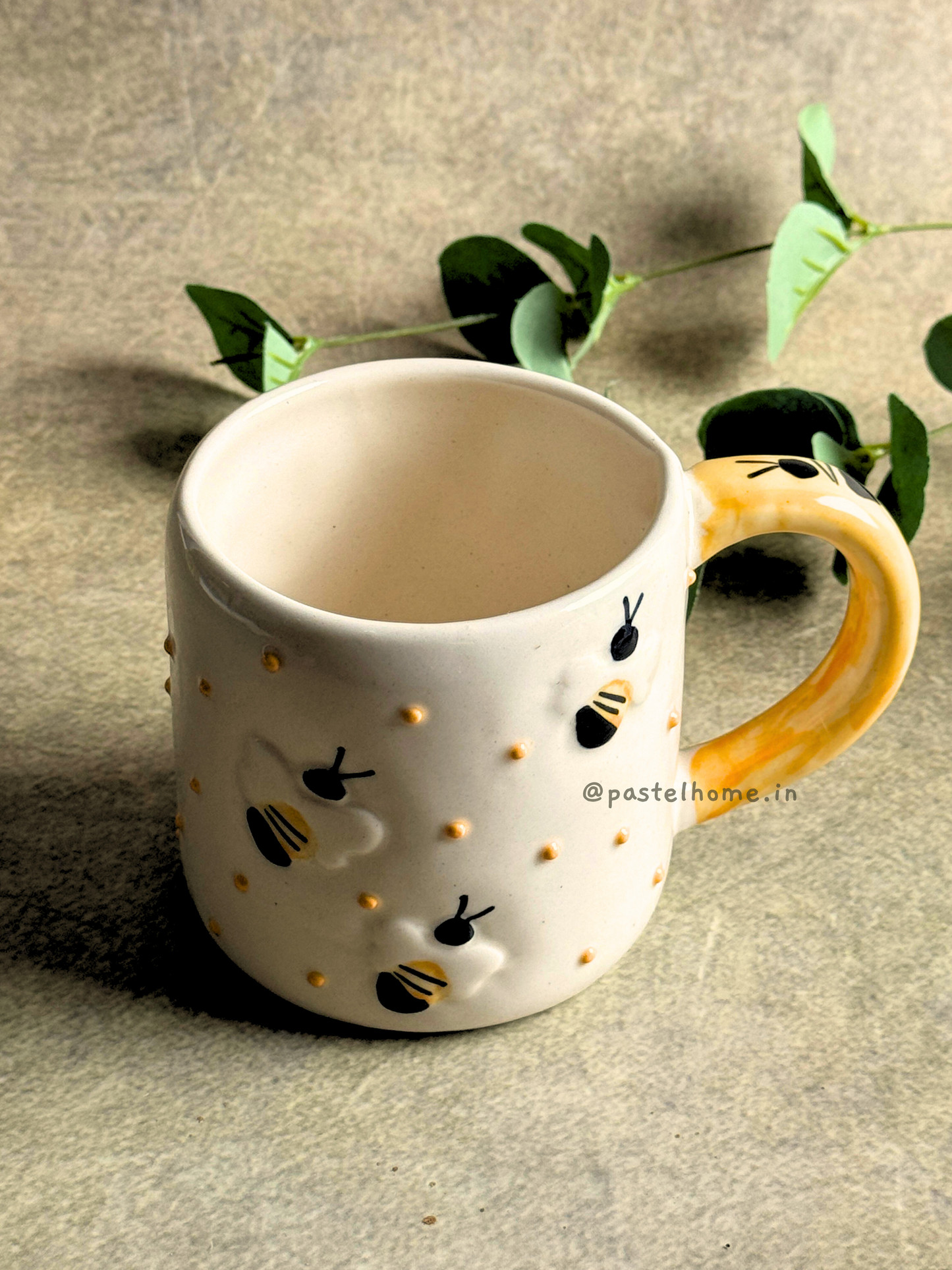 Honey Bee Mug 🐝