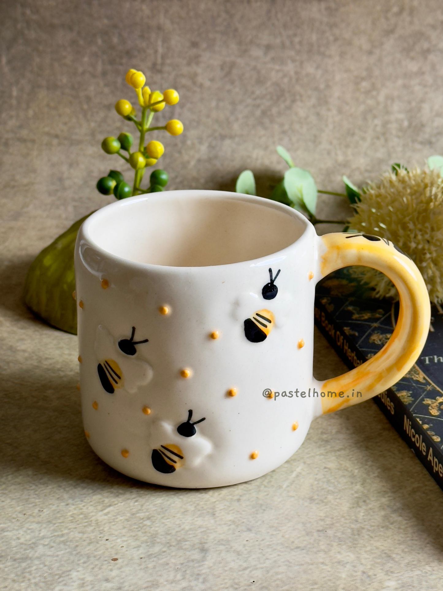 Honey Bee Mug 🐝