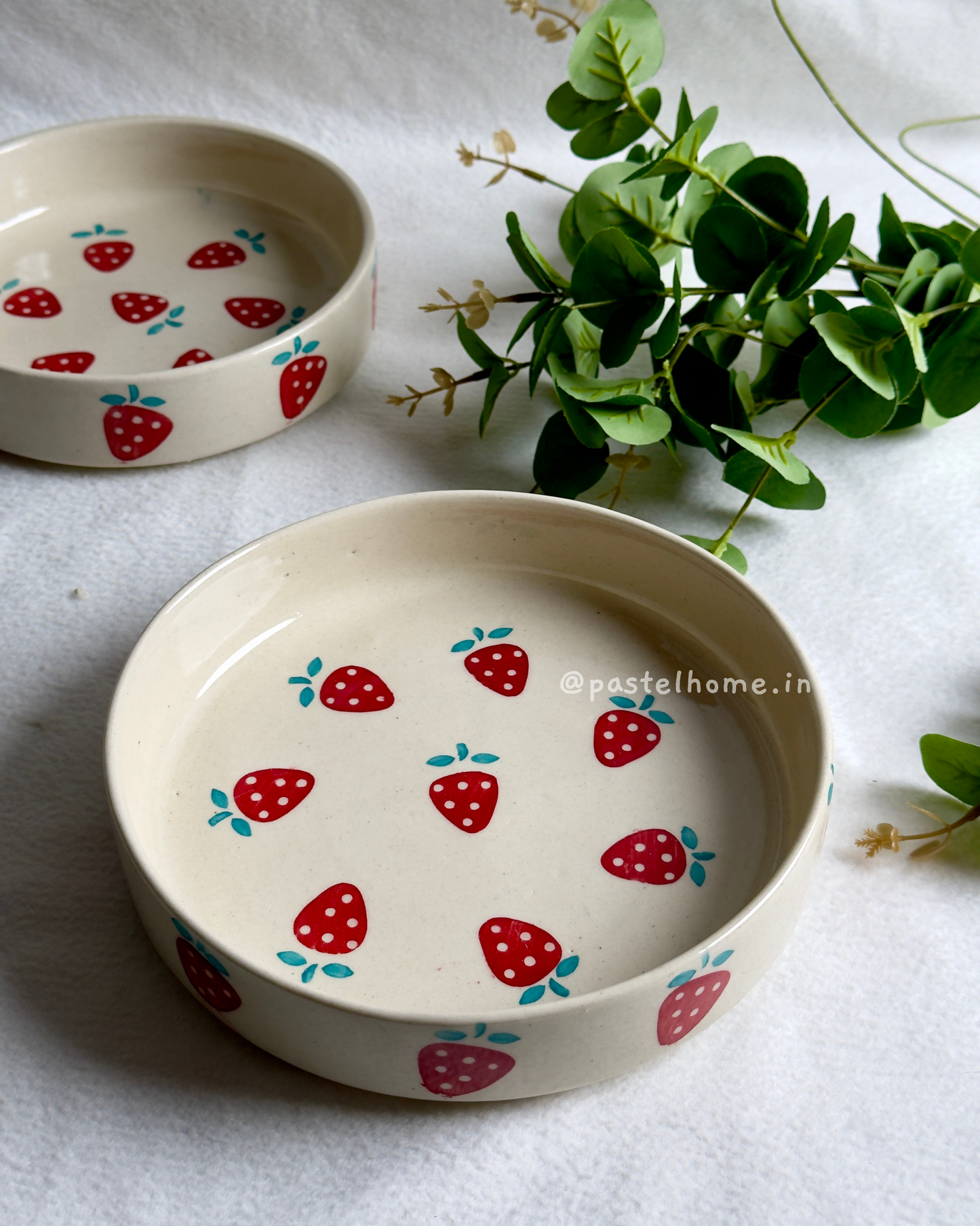 Strawberry Serving Bowls - Set of 3