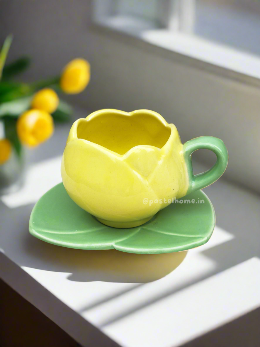 Yellow Tulip shape Mug and Saucer (Set) ❤️