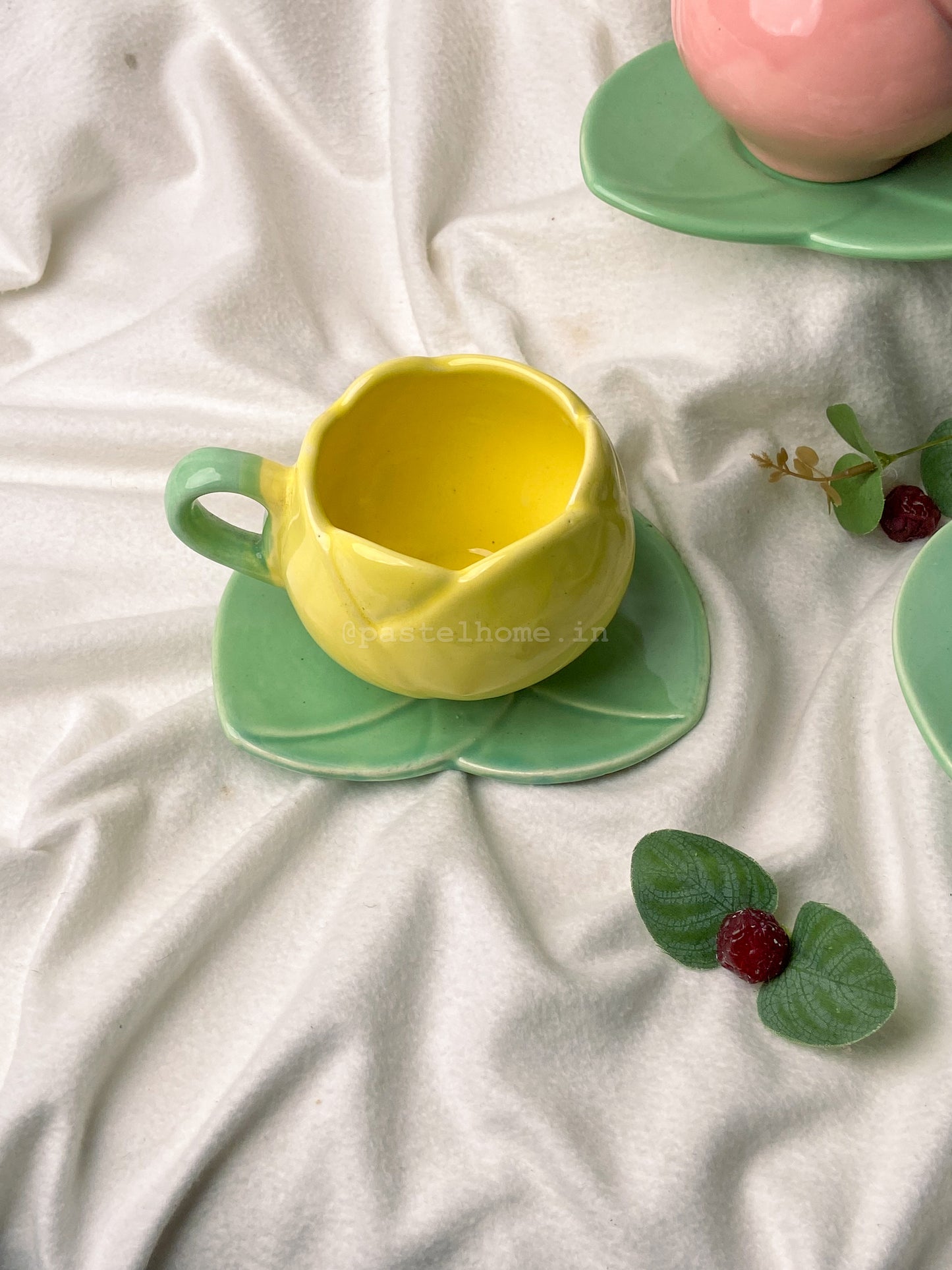 Tulip Shape Mug and Saucer Set of 3