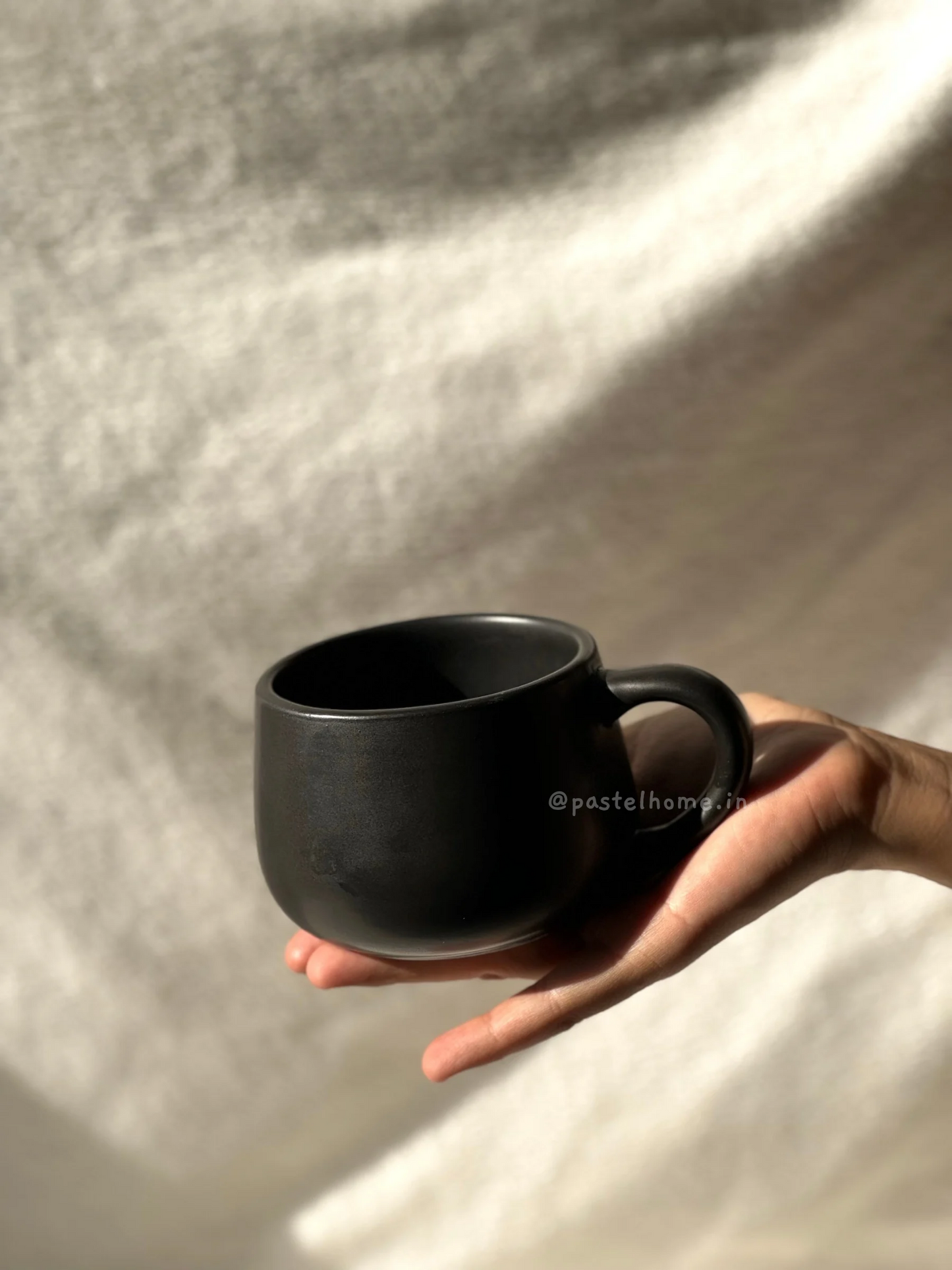 Vēnor Matte Black Coffee Tea Mug - 1